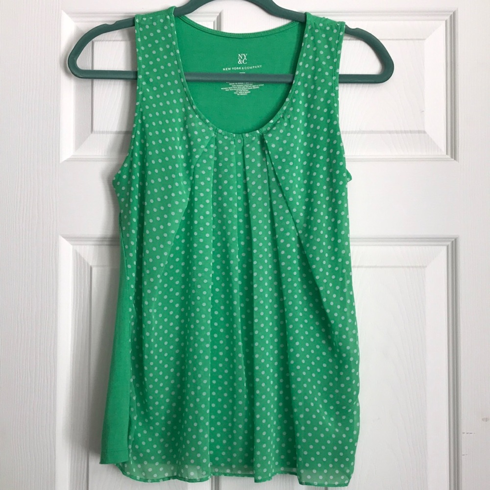 New York & Company Sleeveless shirt size XS
